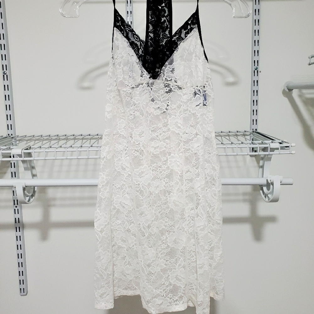 Apt. 9 intimates teddy